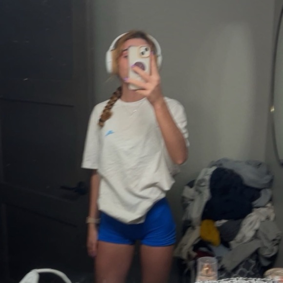 evelyndelisi